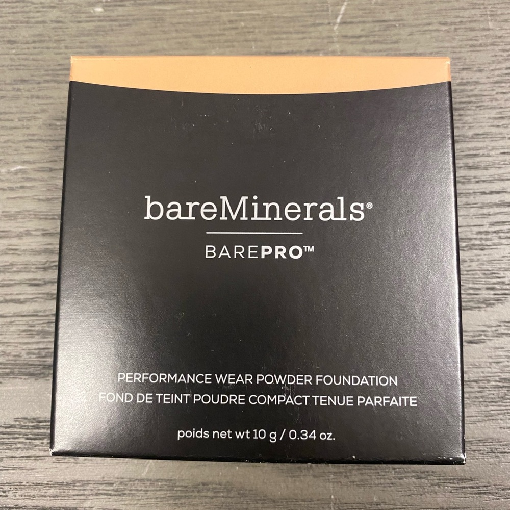 Bare pro performance wear powder foundation